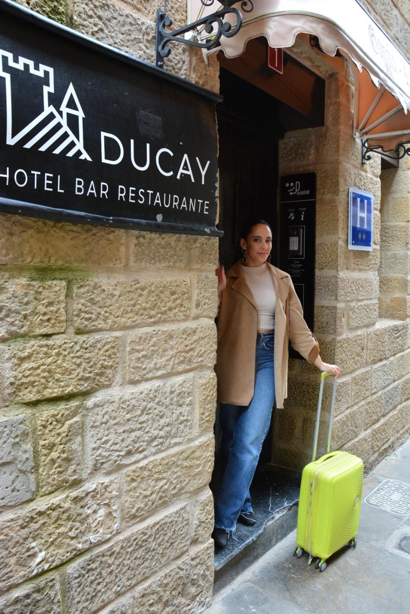 Hotel Ducay Olite Buitenkant foto