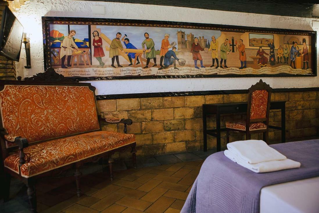 Hotel Ducay Olite Buitenkant foto