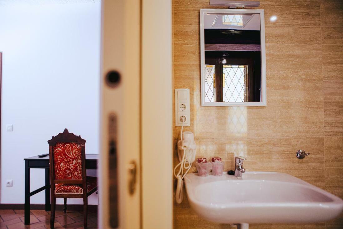 Hotel Ducay Olite Buitenkant foto