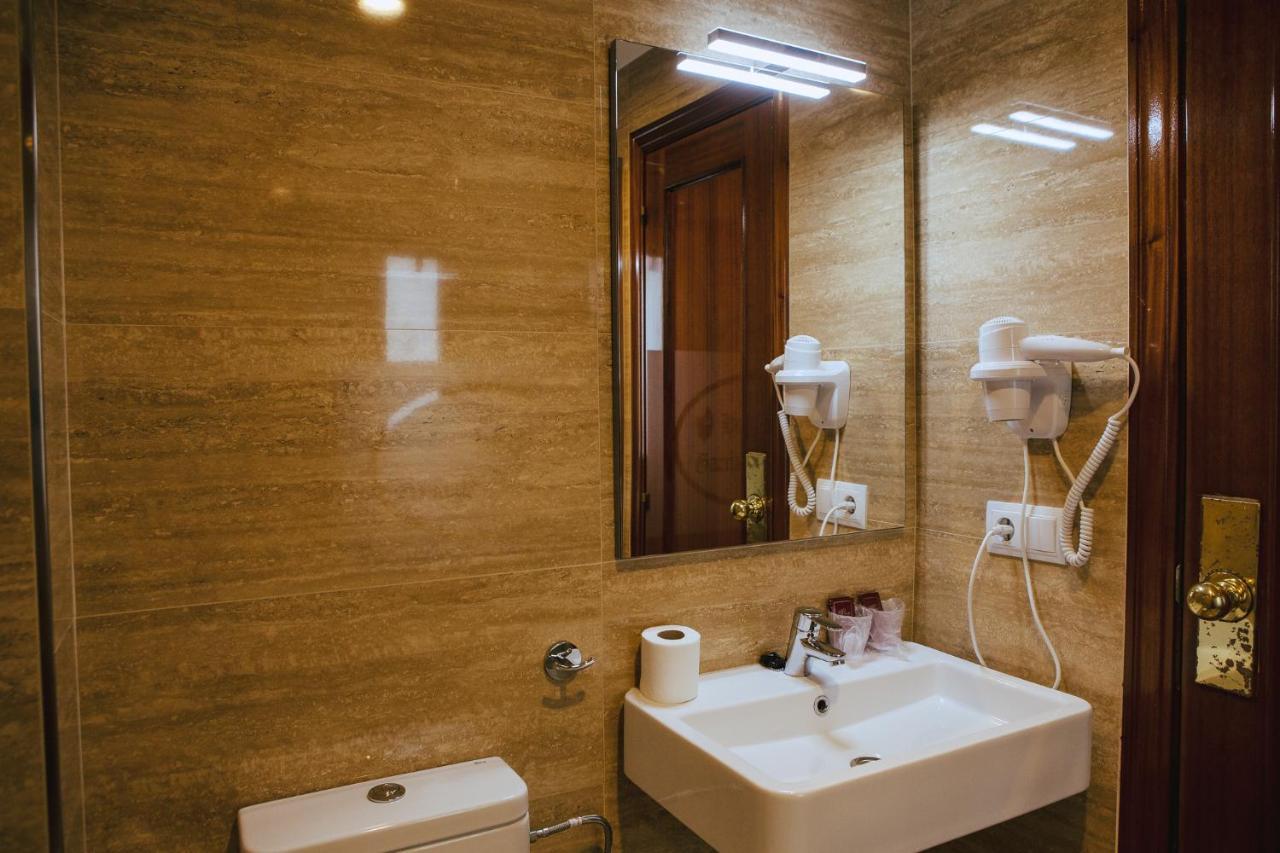 Hotel Ducay Olite Buitenkant foto